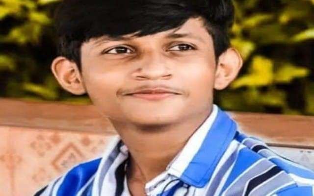 ವಿದ್ಯಾರ್ಥಿಯೋರ್ವ ನೇಣು ಬಿಗಿದು ಆತ್ಮಹತ್ಯೆ.