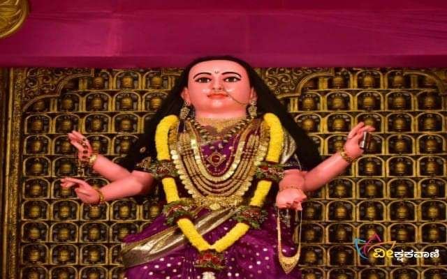 ತಿರುಮಲ ಶ್ರೀ ವೆಂಕಟರಮಣ ದೇವಸ್ಥಾನದಲ್ಲಿ ಪ್ರತಿಷ್ಠಾಪಿಸಲ್ಪಟ್ಟ ಶ್ರೀ ಶಾರದಾ.