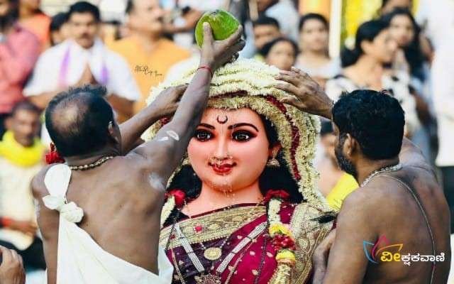 ಶ್ರೀ ಕ್ಷೇತ್ರದಲ್ಲಿ ನವರಾತ್ರಿ ಅಂಗವಾಗಿ ಪೂಜಿಸಲ್ಪಟ್ಟ ಶ್ರೀ ಶಾರದಾ ಮಾತೆ.