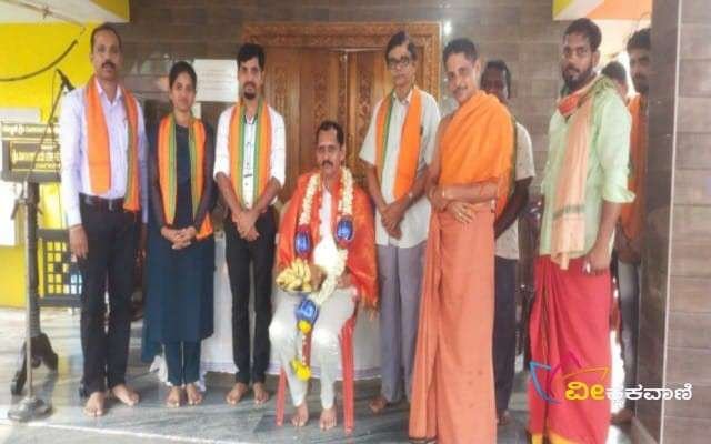 ಮಾಣಿಲ ಗ್ರಾಮ ಪಂಚಾಯತ್ ಅಧ್ಯಕ್ಷ ಶ್ರೀಧರ ಬಾಳೆಕಲ್ಲು ಅವರನ್ನು ಸನ್ಮಾನಿಸಲಾಯಿತು.