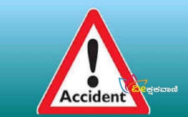 ದ್ವಿ-ಚಕ್ರ ವಾಹನಕ್ಕೆ ಖಾಸಗಿ ಕಾಲೇಜಿನ ಬಸ್ ವೊಂದು ಡಿಕ್ಕಿ.