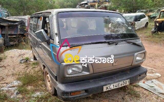 ಮರಳು ಸಾಗಾಟದ ಓಮ್ನಿ ವ್ಯಾನ್ ವಶಕ್ಕೆ.