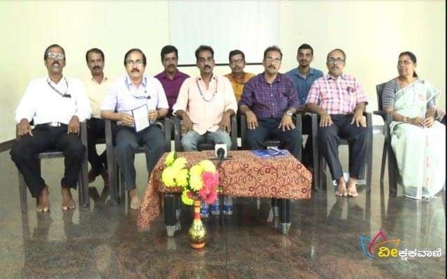 ಶಾರದಾ ಬೋವೀಸ್ ಶಾಲೆ ಐಲದಲ್ಲಿ ಪತ್ರಿಕಾಗೋಷ್ಠಿಯನ್ನು ಶುಕ್ರವಾರ ಕರೆಯಲಾಯಿತು.