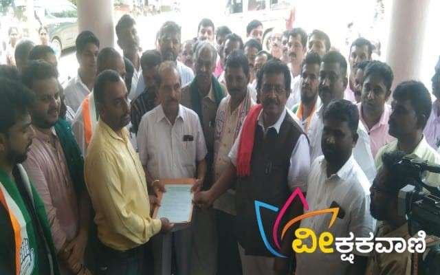 ಮೆಸ್ಕಾಂ ಇಲಾಖೆ ಎಇಇ ಕ್ಷೆಮೆಂಟ್ ಬೆಂಜಮಿನ್ ಬ್ರಾಕ್ಸ್ ರವರ ಮೂಲಕ ಮನವಿಯನ್ನು ಪ್ರಧಾನಿ ಮೋದಿ ಅವರಿಗೆ ಸಲ್ಲಿಸಲಾಯಿತು.