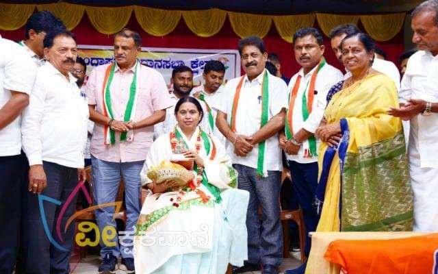 ಕುಂದಾಪುರ ಕಾಂಗ್ರೆಸ್ ಘಟಕದ ವತಿಯಿಂದ ಸಚಿವರನ್ನು ಸನ್ಮಾನಿಸಲಾಯಿತು.