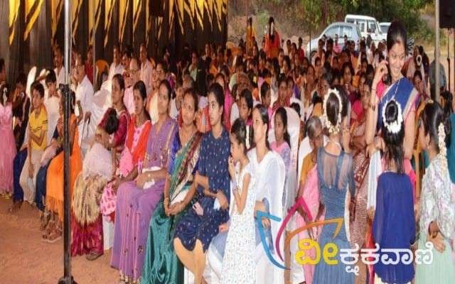 ಉದ್ಘಾಟನಾ ಸಮಾರಂಭದಲ್ಲಿ ಸಭೆ