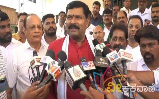 ಸುದ್ದಿಗಾರರೊಂದಿಗೆ ಮಾತನಾಡಿದ ಸಚಿವ ಶಿವರಾಜ್ ತಂಗಡಗಿ