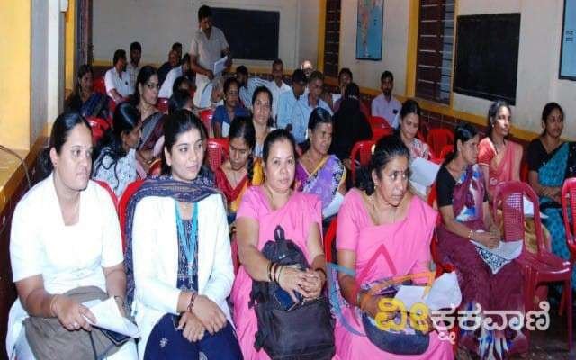 ವೀರಕಂಭ ಗ್ರಾಮ ಪಂಚಾಯತಿನ 2023-24ನೇ ಸಾಲಿನ ದ್ವಿತೀಯ ಸುತ್ತಿನ ಗ್ರಾಮ ಸಭೆ