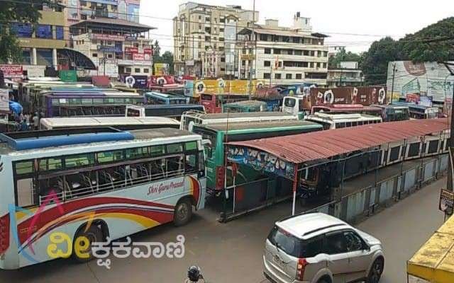 ಮಾ.8ರಂದು ಉಡುಪಿ ನಗರಸಭಾ ವ್ಯಾಪ್ತಿಯಲ್ಲಿ ಕೋಳಿ ಹಾಗೂ ಮಾಂಸ ವಧೆ ಮತ್ತು ಮಾರಾಟ ಮಾಡುವುದನ್ನು ನಿಷೇಧಿಸಲಾಗಿದೆ ಎಂದು ನಗರಸಭೆ ಪೌರಾಯುಕ್ತರು ತಿಳಿಸಿದ್ದಾರೆ.