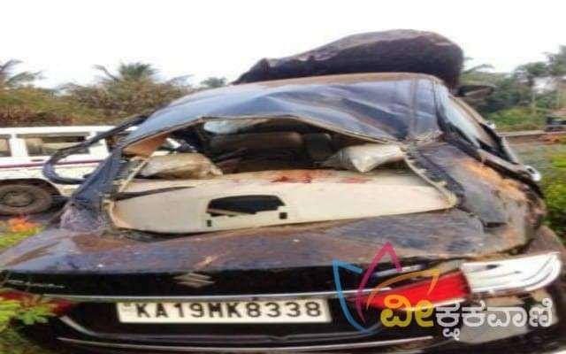ನಿಯಂತ್ರಣ ತಪ್ಪಿದ ಕಾರೊಂದು ಡಿವೈಡರ್ ಗೆ ಡಿಕ್ಕಿ