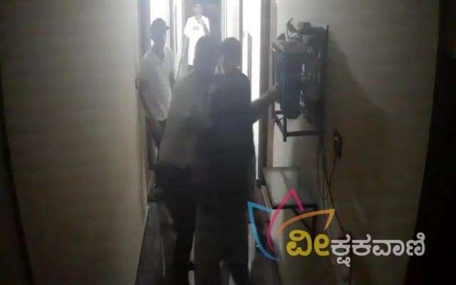 ಕ್ಷುಲ್ಲಕ ಕಾರಣಕ್ಕೆ ವಿದ್ಯಾರ್ಥಿಗೆ ದುಷ್ಕರ್ಮಿಗಳ ತಂಡದಿಂದ ಹಲ್ಲೆ