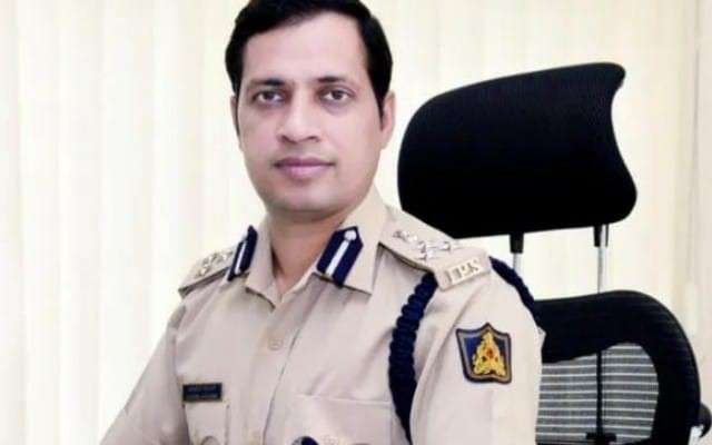 ಪೊಲೀಸ್ ಕಮಿಷನರ್ ಅನುಪಮ್ ಅಗರ್ವಾಲ್