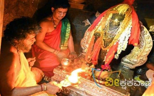 ನೂರಾರು ವರ್ಷ ಇತಿಹಾಸ ಹೊಂದಿರುವ ವಡಭಾಂಡೇಶ್ವರ ಬಲರಾಮ ದೇವಸ್ಥಾನದ ಅಷ್ಟಬಂಧ ಬ್ರಹ್ಮಕಲಶೋತ್ಸವ ಸಂಪನ್ನಗೊಂಡಿತು.