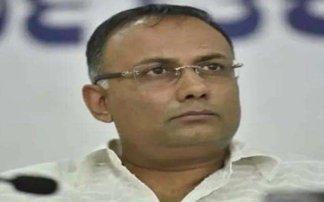 ತಪ್ಪಿತಸ್ಥರ ವಿರುದ್ಧ ಕಠಿಣ ಕ್ರಮಕ್ಕೆ ಜಿಲ್ಲಾ ಉಸ್ತುವಾರಿ ಸಚಿವರಾದ ದಿನೇಶ್ ಗುಂಡೂರಾವ್ ಸೂಚನೆ