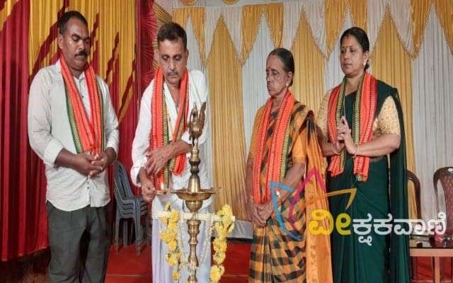 ಐಲ ಬ್ರಹ್ಮಶ್ರೀ ಮೊಗೇರ ಮಹಾಕಾಳಿ ದೈವಸ್ಥಾನದ ವಾರ್ಷಿಕ ನೇಮೋತ್ಸವದ ಅಂಗವಾಗಿ ಸಭಾ ಕಾರ್ಯಕ್ರಮ ನಡೆಯಿತು.