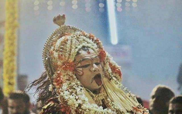 ಉಪ್ಪಳ ಕನಿಲ ಸಸಿಹಿತ್ಲು ದೈವಸ್ಥಾನದಲ್ಲಿ ಪಡಿಂಞರ್ ಚಾಮುಂಡಿ ದೈವದ ಪ್ರತಿಷ್ಟಾಪನೆ ಹಾಗೂ ವರ್ಷಾವಧಿ ಪರ್ವ