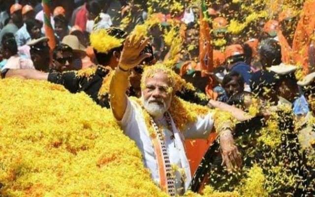  ಏಪ್ರಿಲ್ 14ರಂದು ಮಂಗಳೂರಿಗೆ ಆಗಮಿಸುತ್ತಿರುವ ಪ್ರಧಾನಿ ನರೇಂದ್ರ ಮೋದಿಯವರು ಇಂದು (ಏ.14) ರಾತ್ರಿ 7:45ಕ್ಕೆ ಮಂಗಳೂರಿನಲ್ಲಿ ರೋಡ್​ ಶೋ ನಡೆಸಲಿದ್ದಾರೆ.